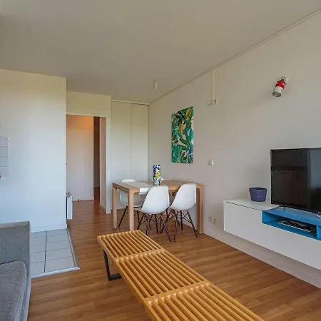 Apartment Apercu Mer: Bel Avec Piscine, Tennis Et Proche - Fr-1-3-450 *